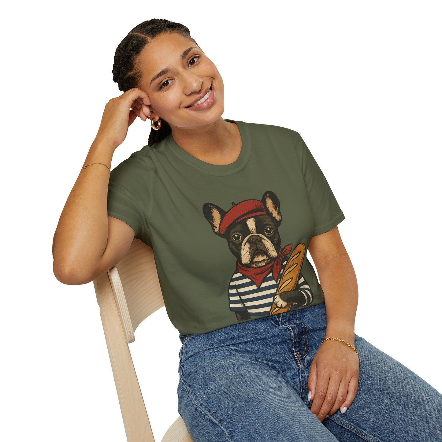 French Bulldog Parisian T-Shirt – Cute Frenchie in Beret & Stripes with Baguette – Funny Dog Lover Tee, French Style Dog Shirt, Gift for Frenchie Moms
