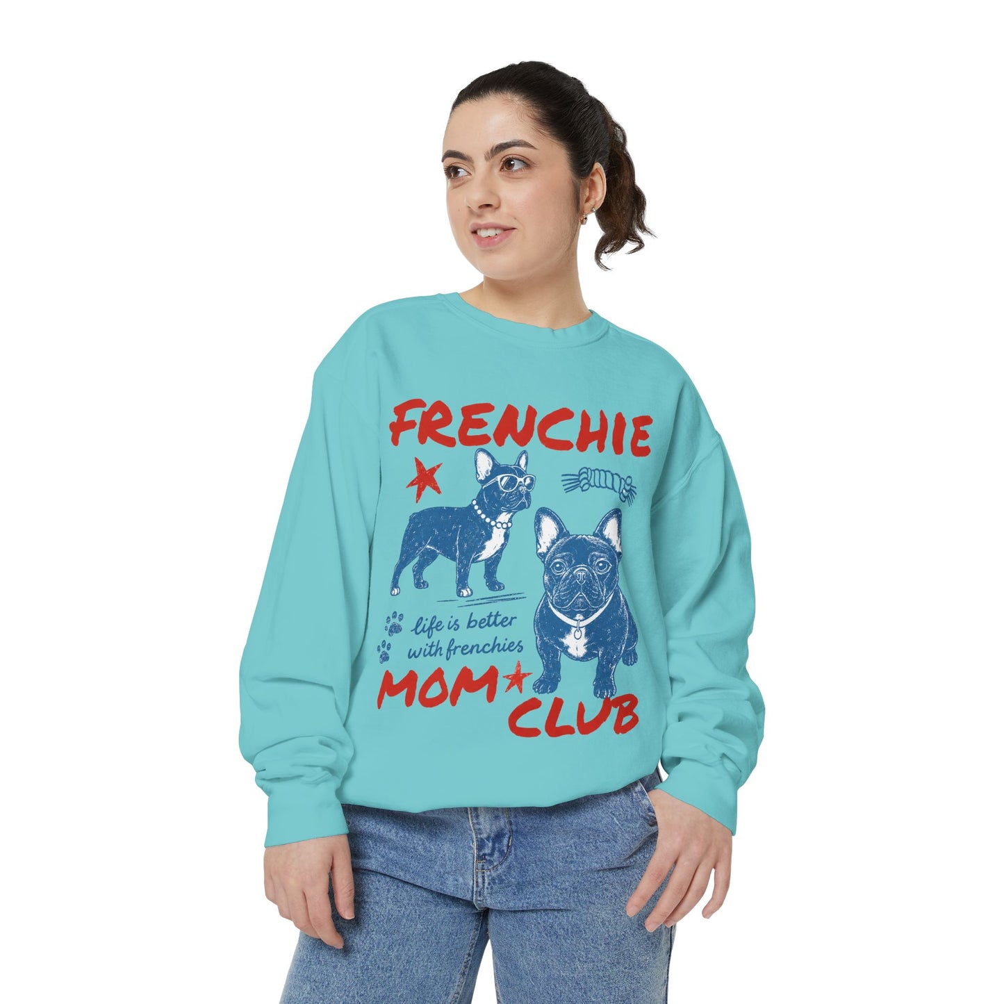 Frenchie Mom Club Sweatshirt, French Bulldog Mom Crewneck, Frenchie Mama Sweatshirt, Dog Mom Gift, Vintage French Bulldog Graphic Sweatshirt, Cozy Frenchie Lover Pullover